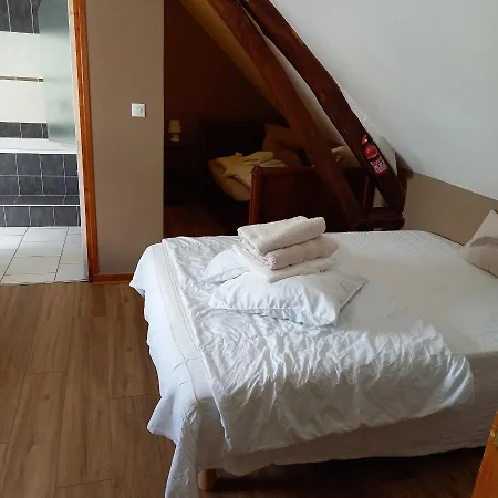 Aeroport Paris Beauvais Houlet 10 Min A Pied Aeroport Parkingbeauvais Longue Duree *