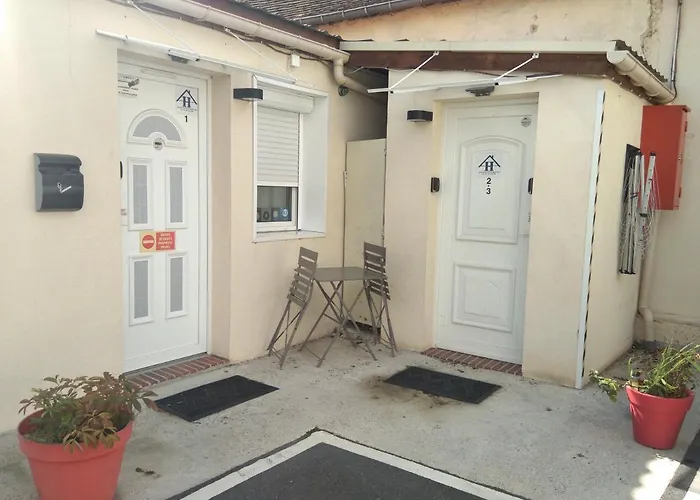 Aeroport Paris Beauvais Appartement Houlet 10 Min A Pied Aeroport Parkingbeauvais Longue Duree Tillé