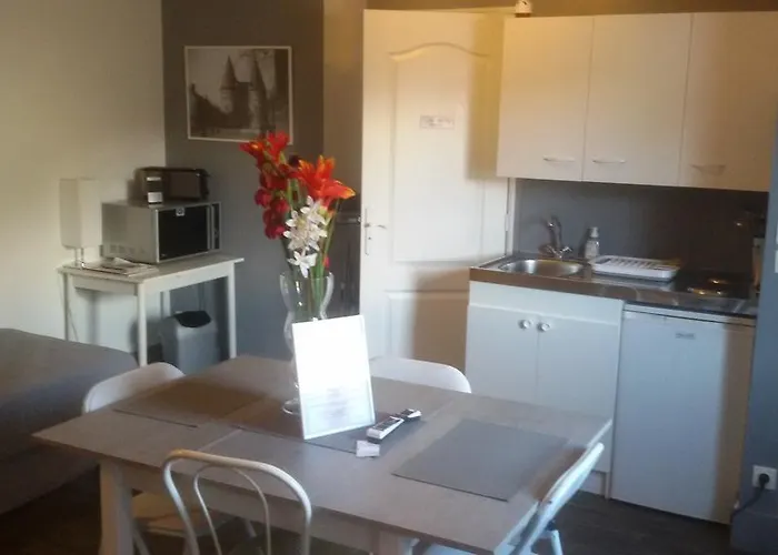 Aeroport Paris Beauvais Appartement Houlet 10 Min A Pied Aeroport Parkingbeauvais Longue Duree Tillé