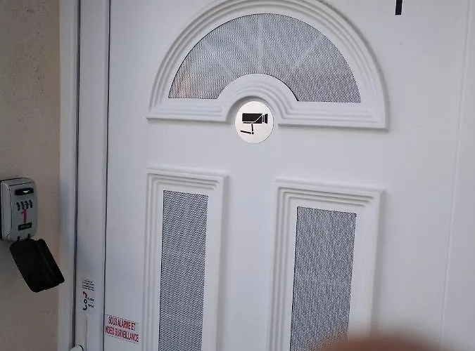 Aeroport Paris Beauvais Appartement Houlet 10 Min A Pied Aeroport Parkingbeauvais Longue Duree Apartament Tillé